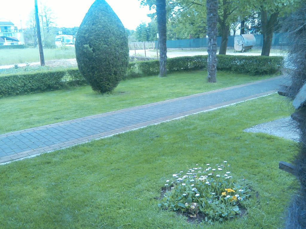 Hotel Pansion Ljubica Međugorje Exterior foto